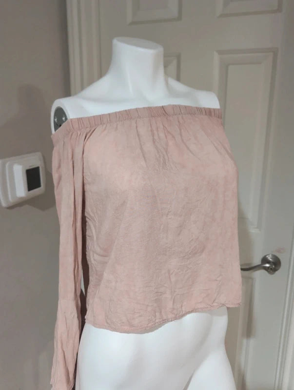 Polly Esther Pale Pink Cropped Bell Sleeve Blouse Women's Medium