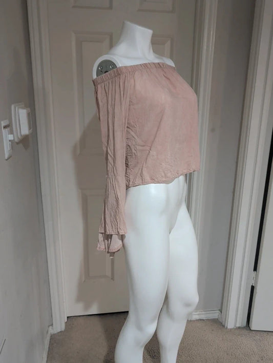 Polly Esther Pale Pink Cropped Bell Sleeve Blouse Women's Medium