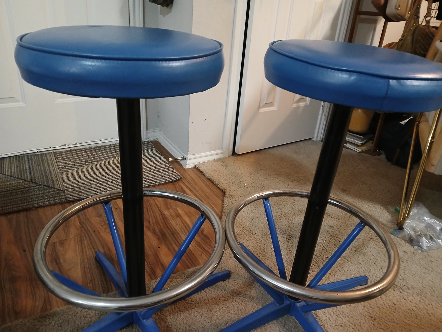 RARE Vintage Monroe Shocks & Struts Store Display Promotional Stool Set