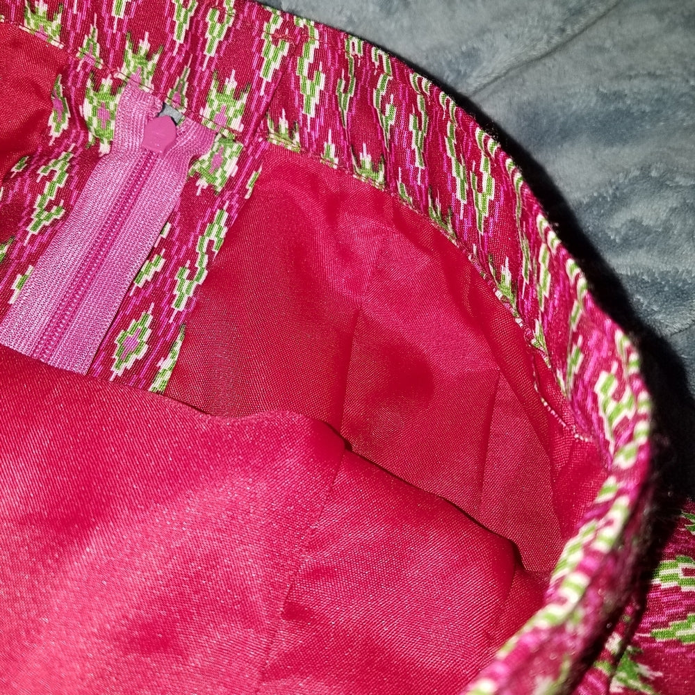 Eccentric Bold Pink Handmade Pencil Skirt size 00-2