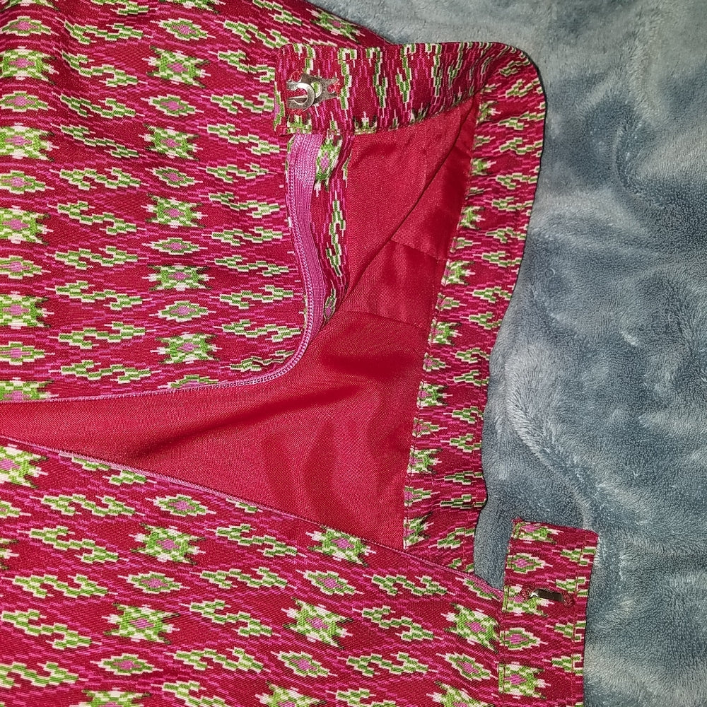 Eccentric Bold Pink Handmade Pencil Skirt size 00-2