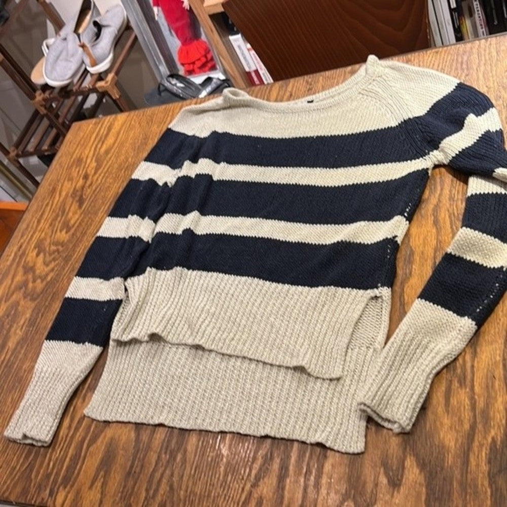 Navy Blue and Cream Knot Sweater Size S