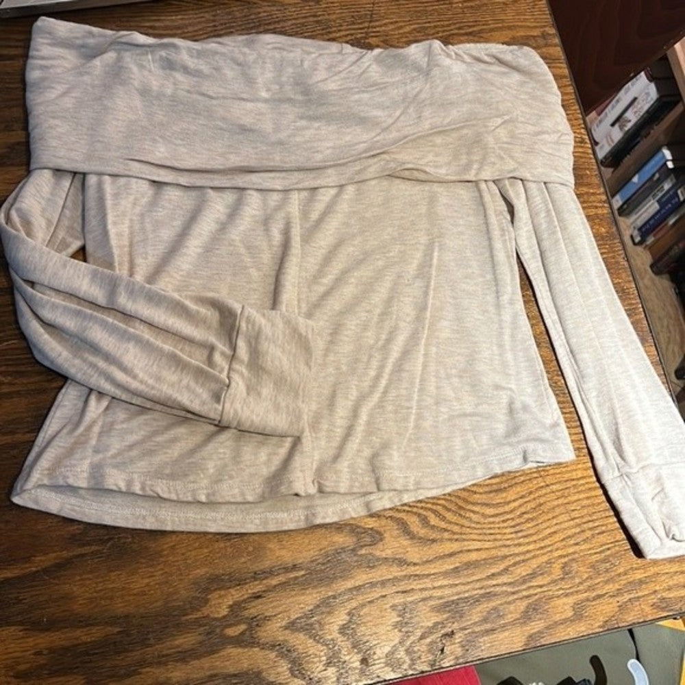Socialite Super Soft Tan Off The Shoulder Blouse size M