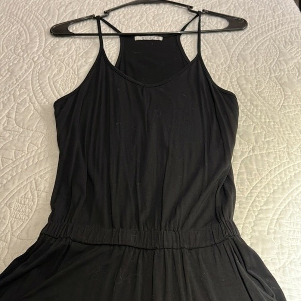 Reoria Black V-Neck Romper with Pockets Size S