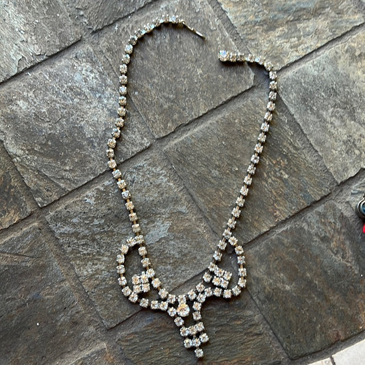 Vintage Silver Tone Rhinestone Art Deco Droplet Choker with hook closure