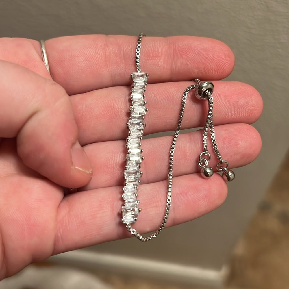 NEW Silver Cubic Zirconia Baguette Pull Tie Lariat Bracelet