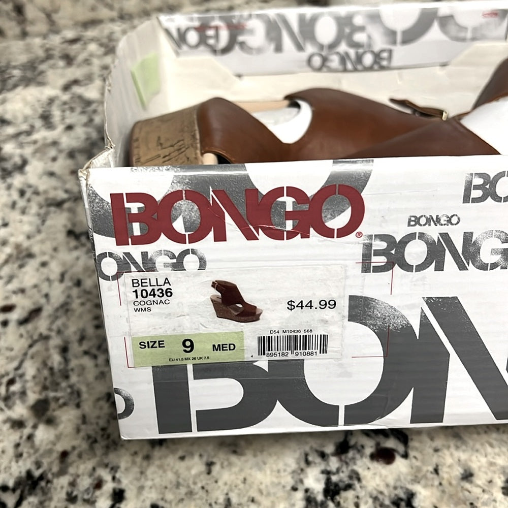 NWOT Bongo Bella Cognac Brown Wedges size 9