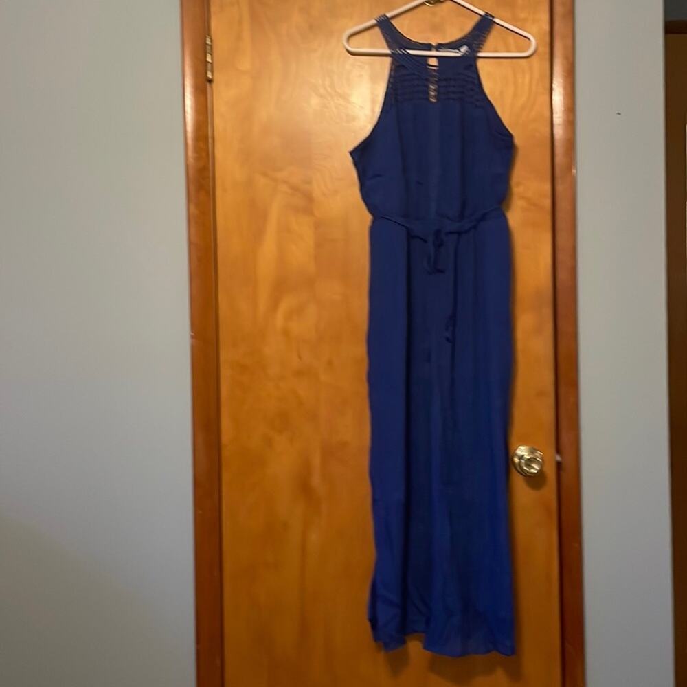 Ocean blue Maxi-dress, perfect for vacation vibes.  EUC, size L, New York & Co.