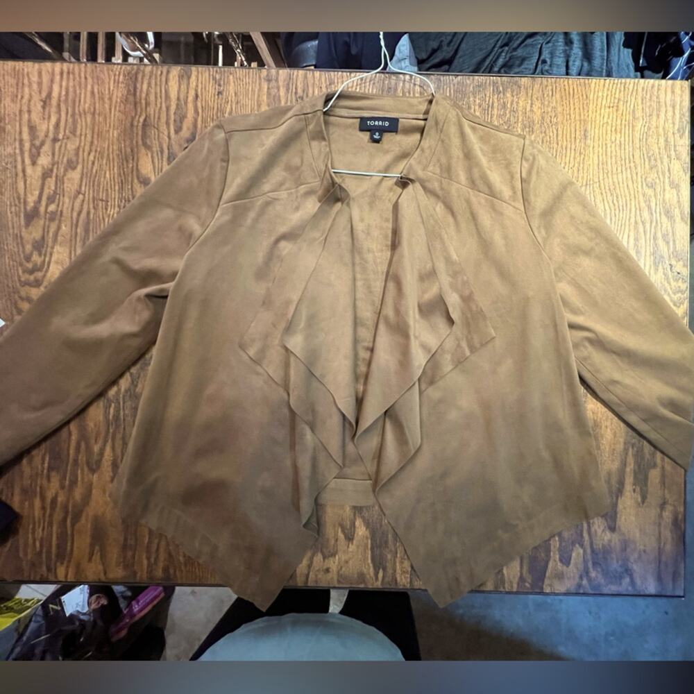 NWOT Torrid Faux Suede Layered Drape Open Front Jacket Tan Size 0/US 12-14