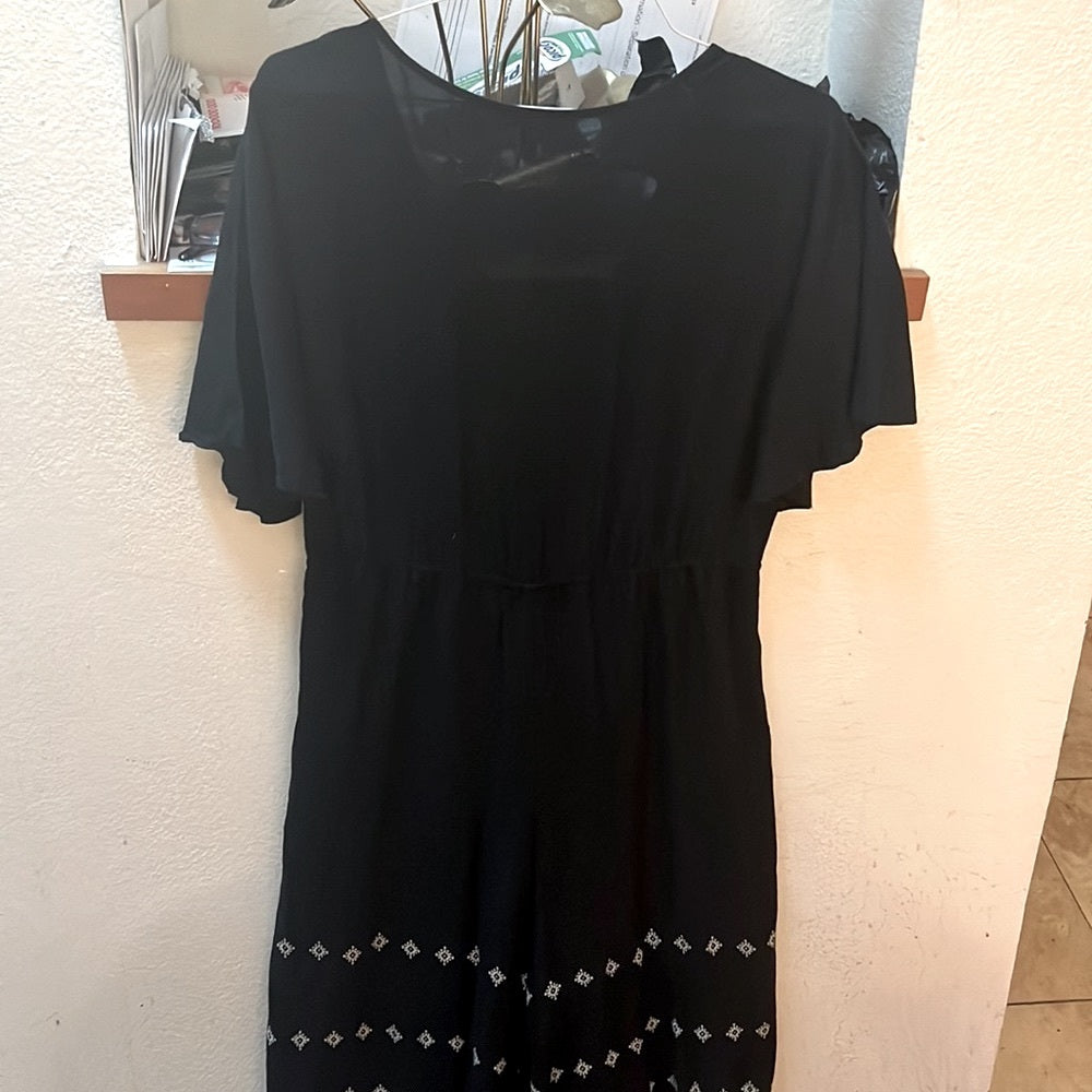 En Crème wide leg jumpsuit with tie front and paisley detail