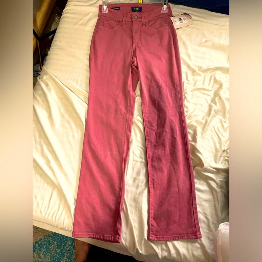 NWT Pink Rose NYDJ Pants, size 0P