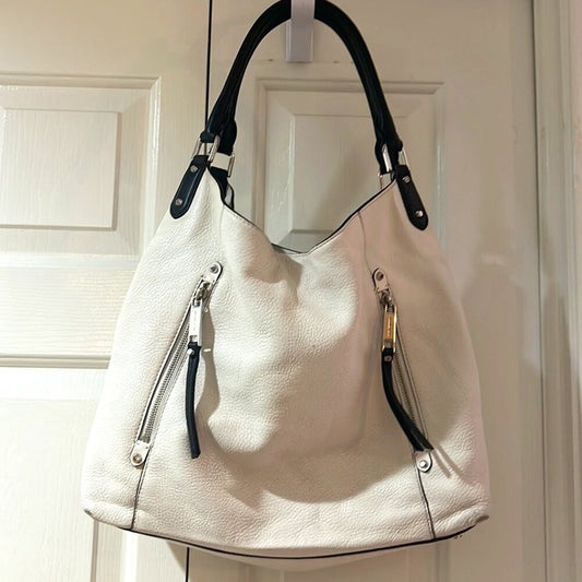 Authentic Michael Kors Large Leather Evie Hobo