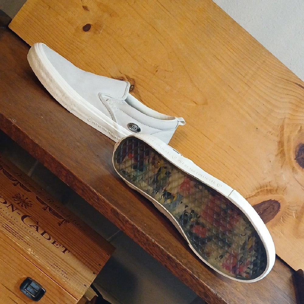 Vans Classic Beige Slip-On Sneakers Men Size 9