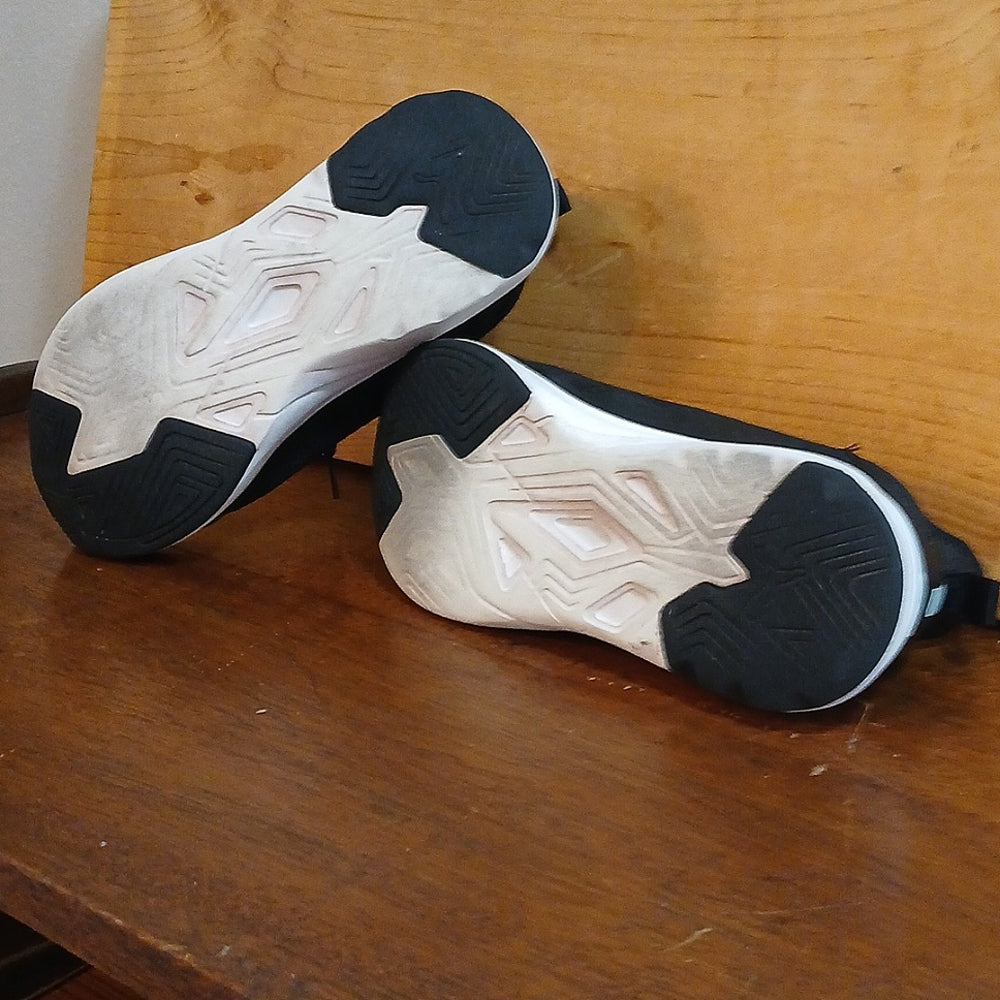 Puma Black & Light Blue Mesh Sneakers with White Sole US 7.5