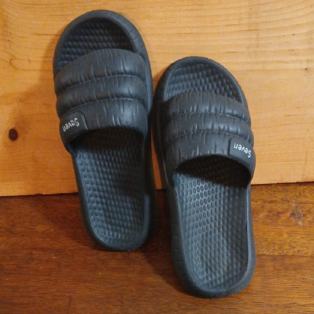 Seven7 Sports Slide Sandals Cloud Memory Foam Sz 42