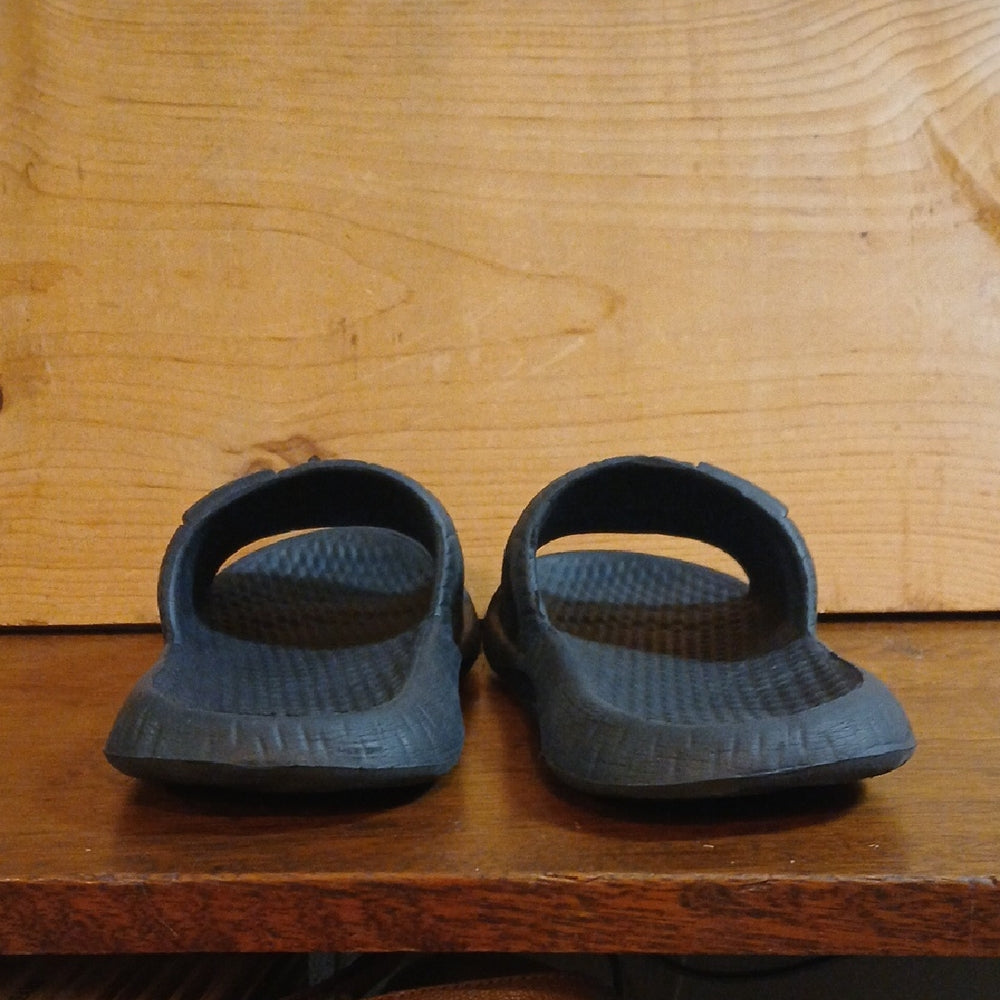 Seven7 Sports Slide Sandals Cloud Memory Foam Sz 42