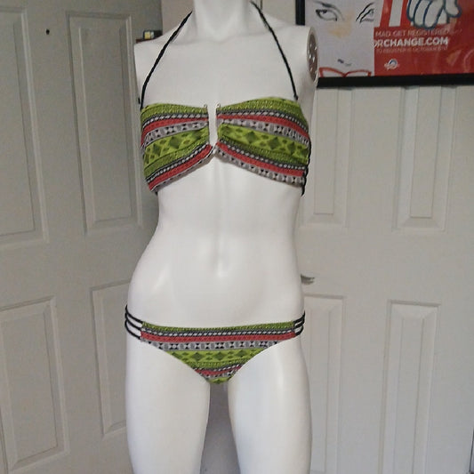 Green Patterned Bikini Set