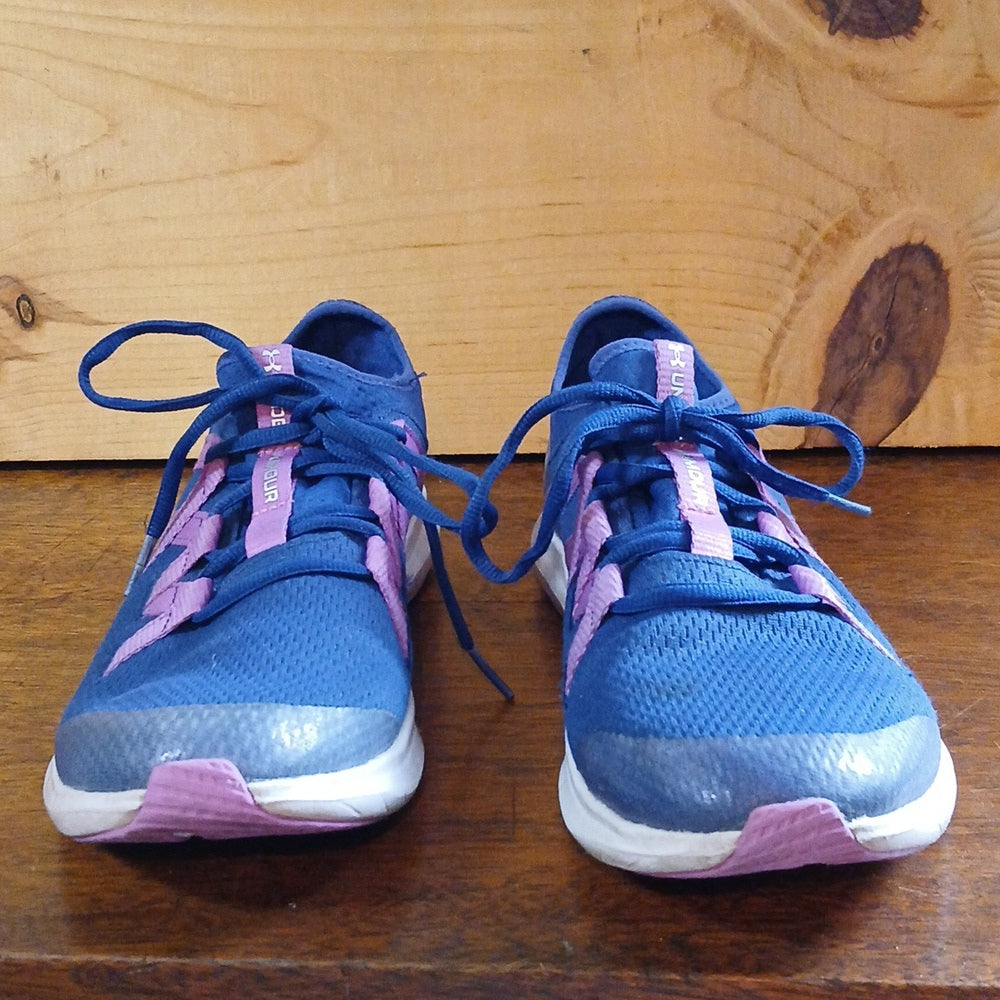 Under Armour Women's Athletic Shoes in Blue and Pink