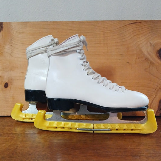 Lange Youth White Ice Skates with Yellow Guards