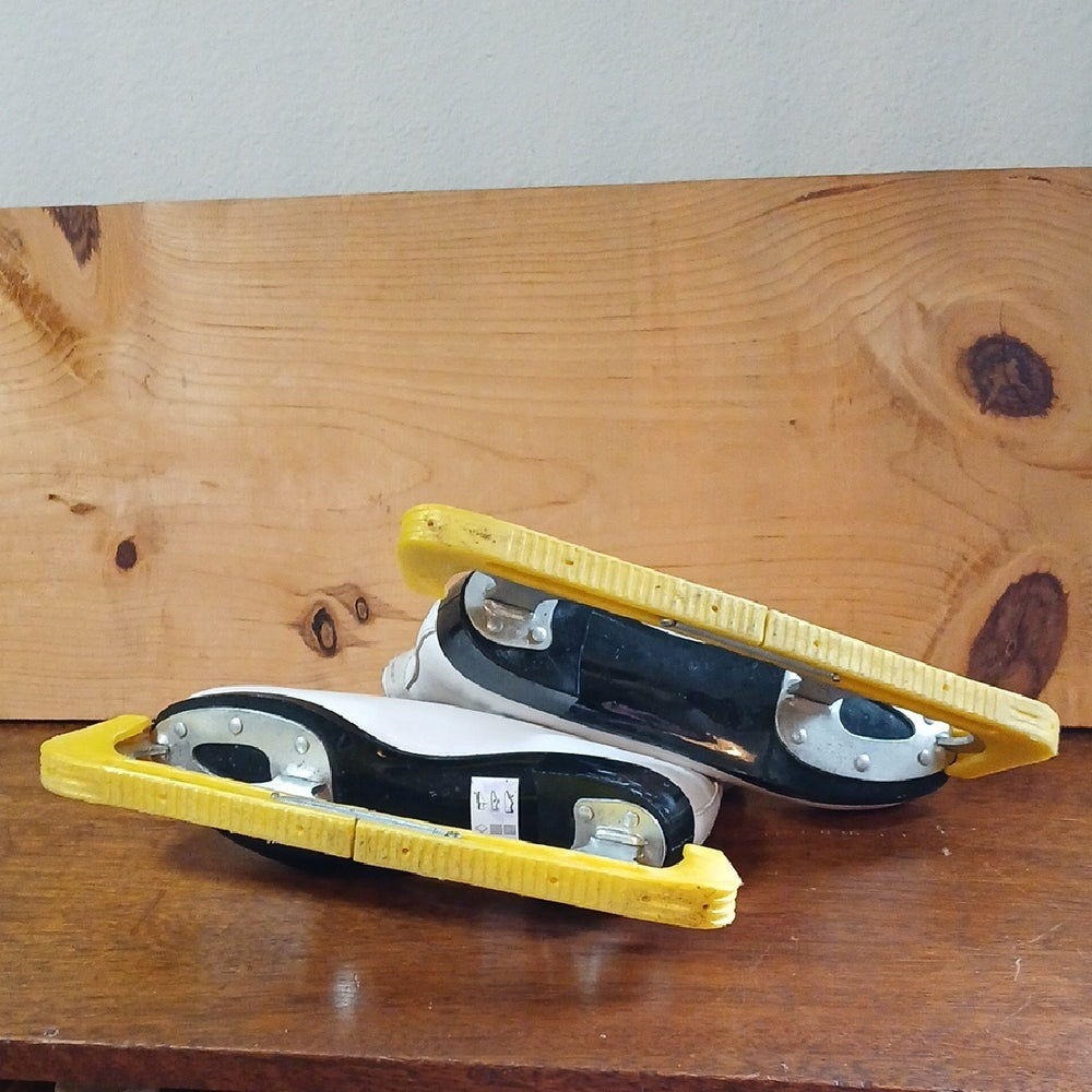 Lange Youth White Ice Skates with Yellow Guards