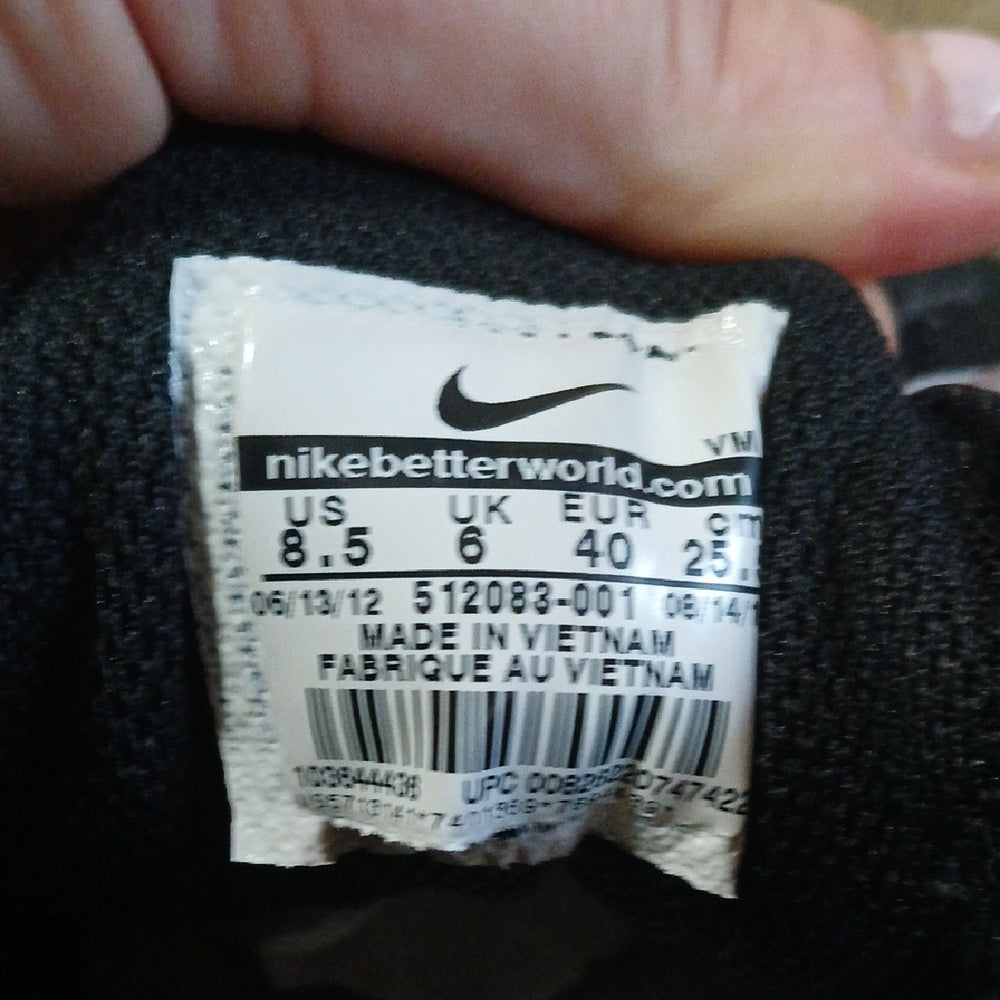 Nike Women's Black and White Athletic Shoes Size 8.7