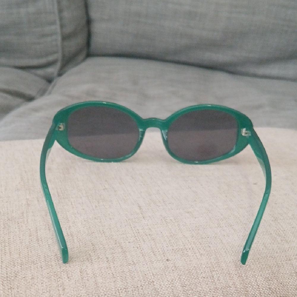 Vintage Stylish Green Oval Sunglasses