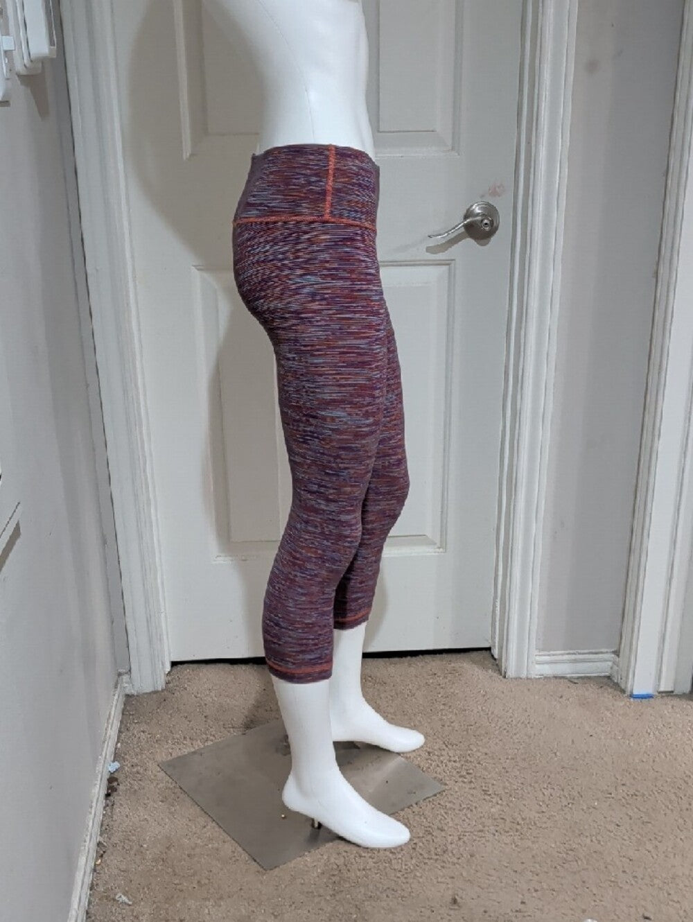 lululemon athletica Striped Purple and Orange Capri Leggings Women's 2