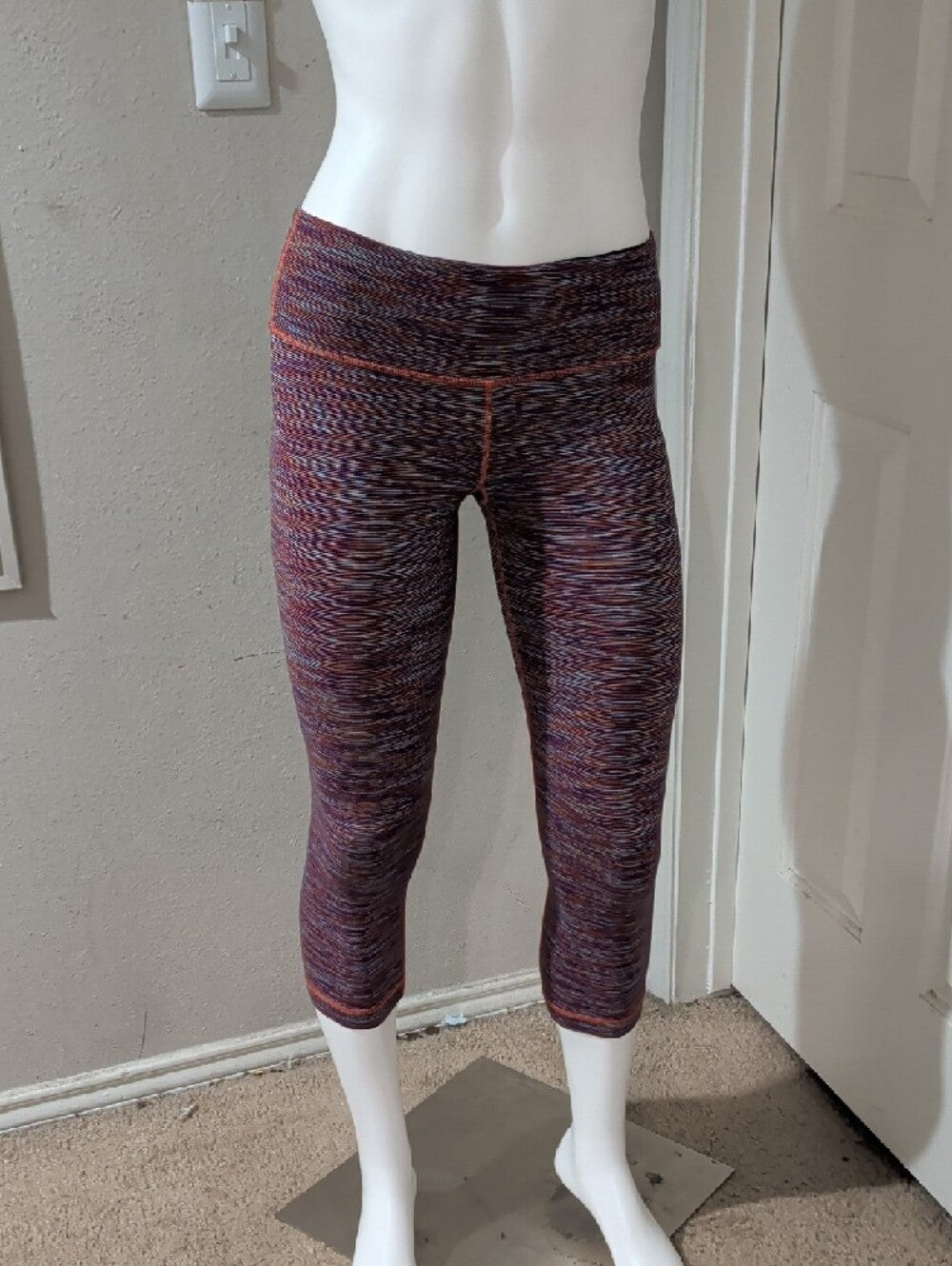 lululemon athletica Striped Purple and Orange Capri Leggings Women's 2