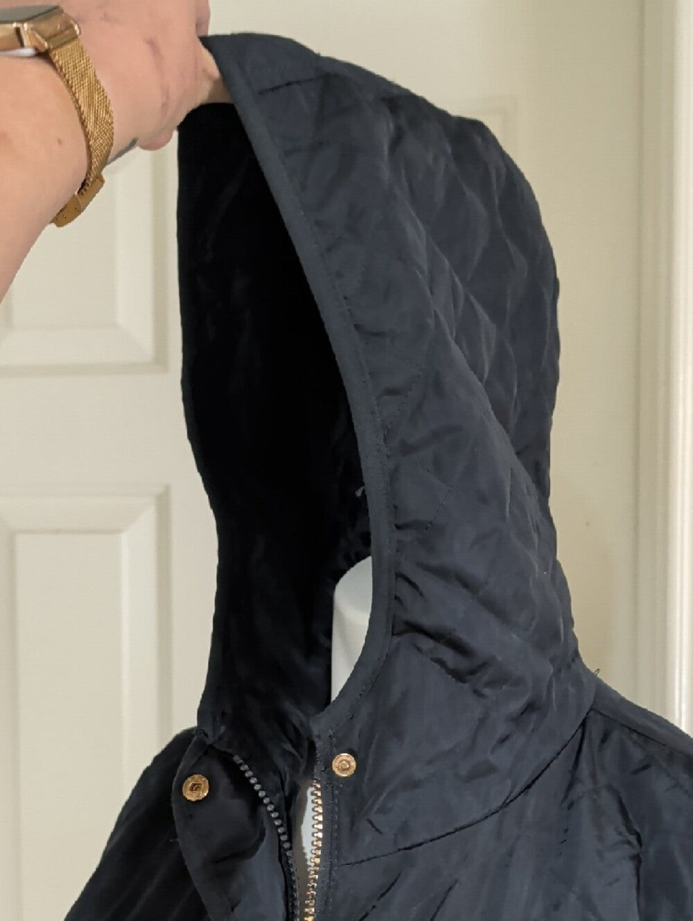 Cavalini Navy Blue Quilted Hooded Puffer Jacket with Gold-Tone Hardware Medium