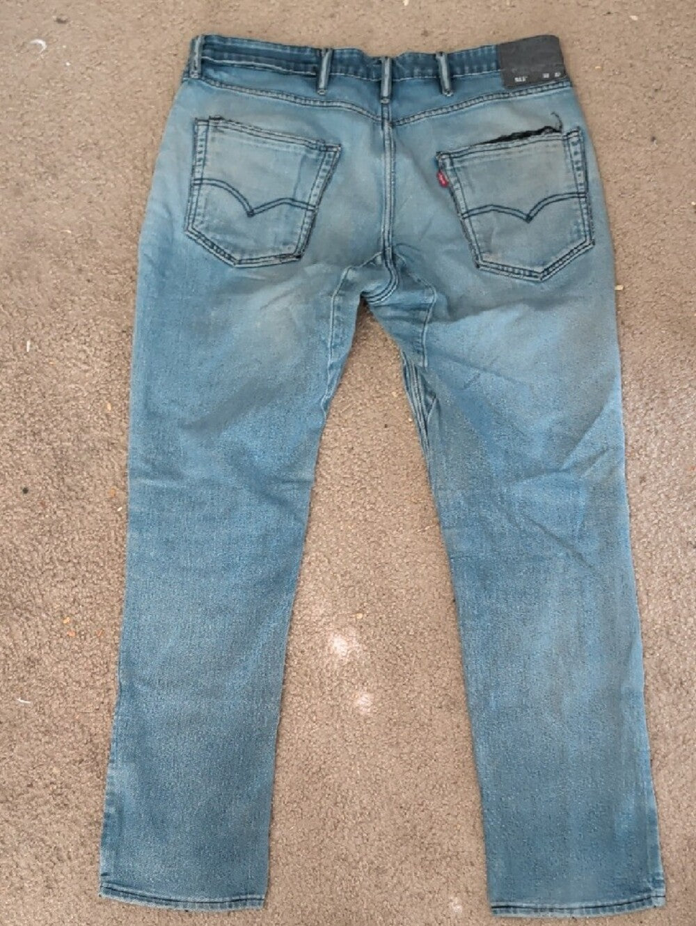 Vintage Levi's 511 Light Blue Distressed Slim Straight Jeans 38x32