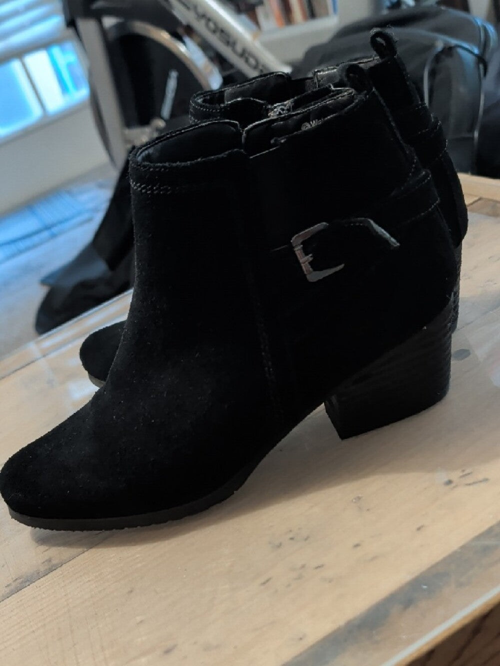 Blondo Black Suede Ankle Booties with Buckle Detail Women's 8.5