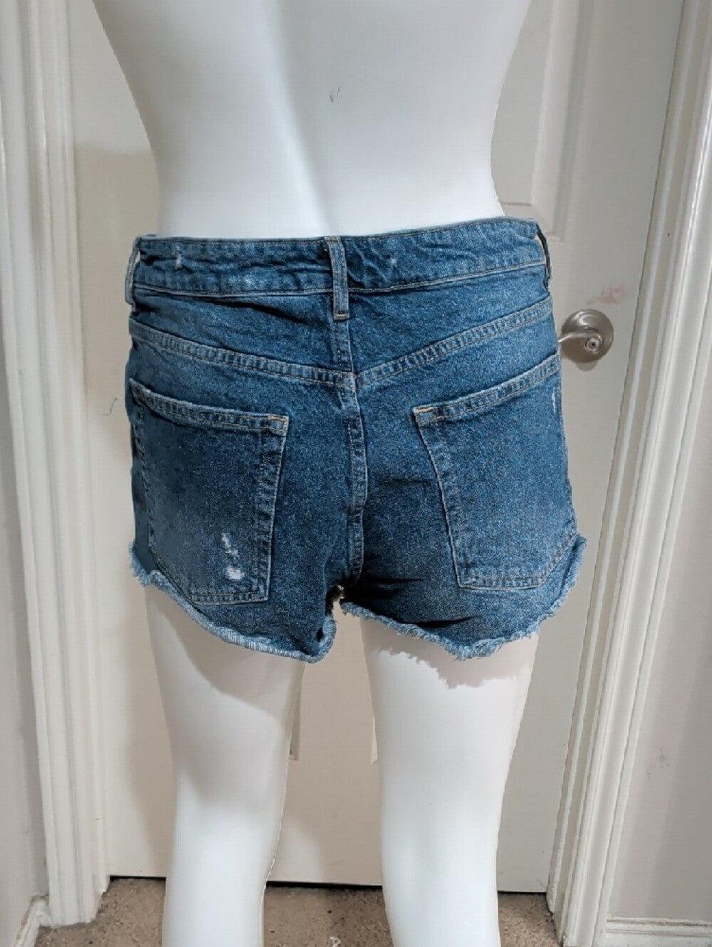 H&M Dark Blue Distressed Denim Cutoff Shorts Women's 8