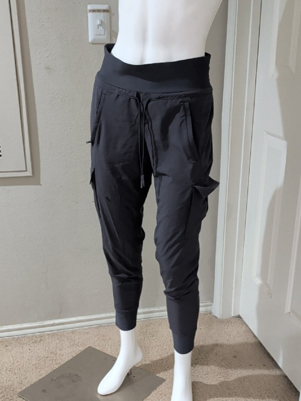 Athleta Blue Women's Cargo Jogger Pants Size 2