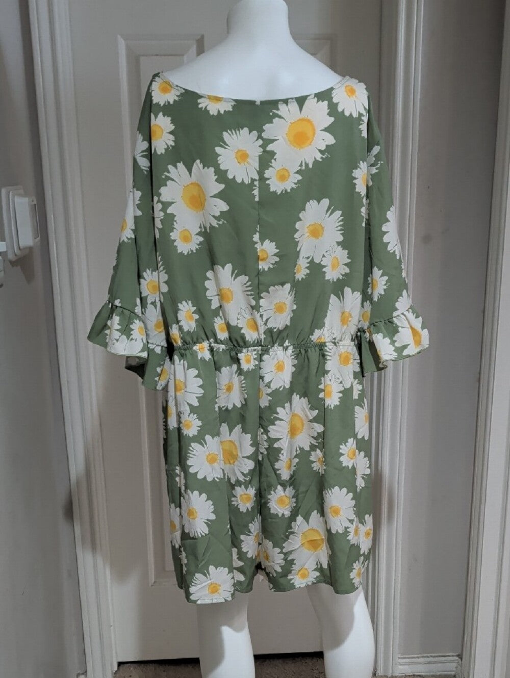 SHEIN Green Mini Romper with White Daisy Print Women's 7X
