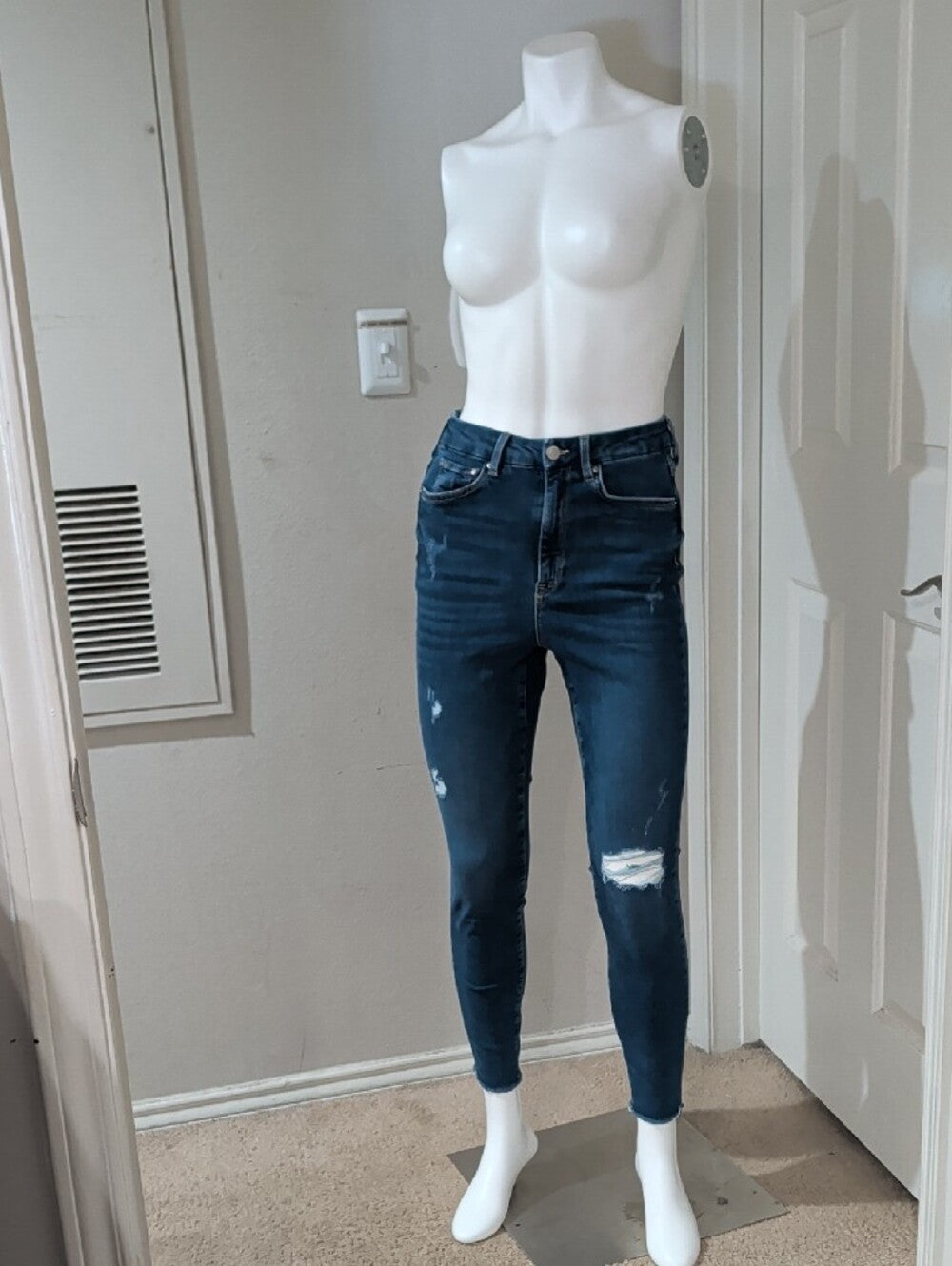 &Denim Dark Blue High-Rise Distressed Women’s Jeans Women's US 6/ AEU 36