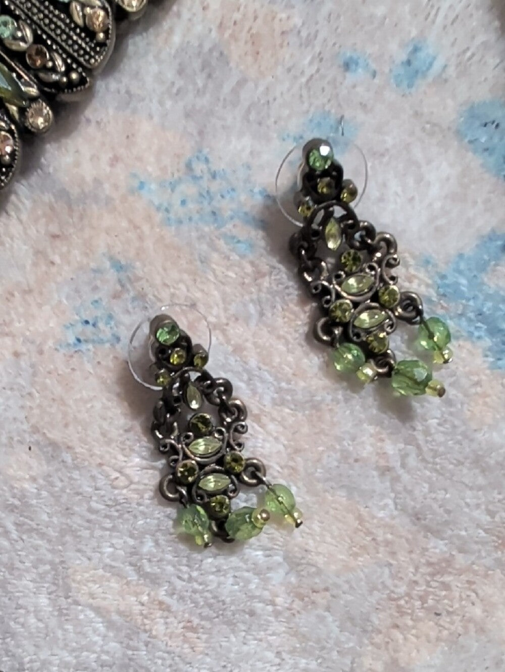Vintage Olive Green Crystal Statement Necklace Set 17"