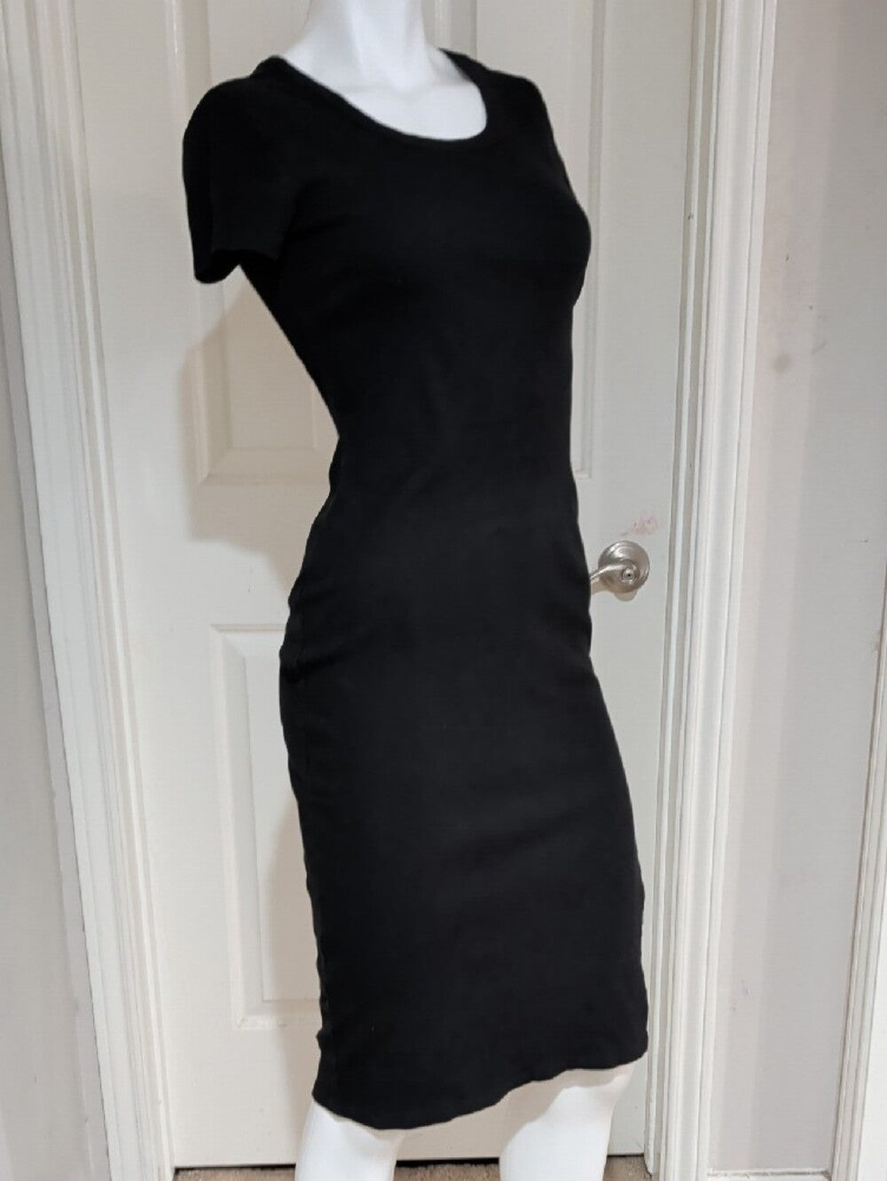Retro No Boundaries Black Short-Sleeve Midi Dress with Side Slit Women's Medium y2k