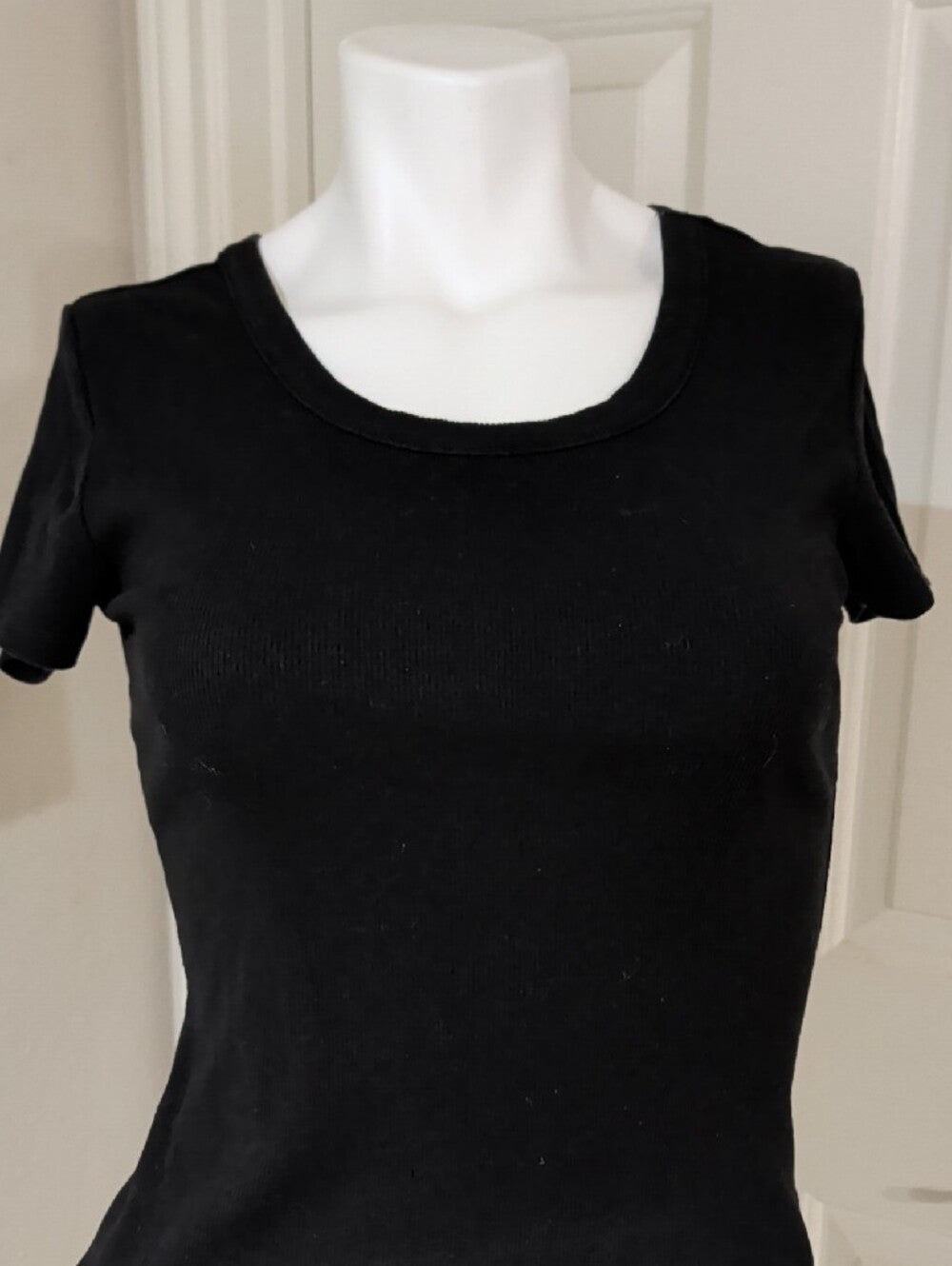 Retro No Boundaries Black Short-Sleeve Midi Dress with Side Slit Women's Medium y2k
