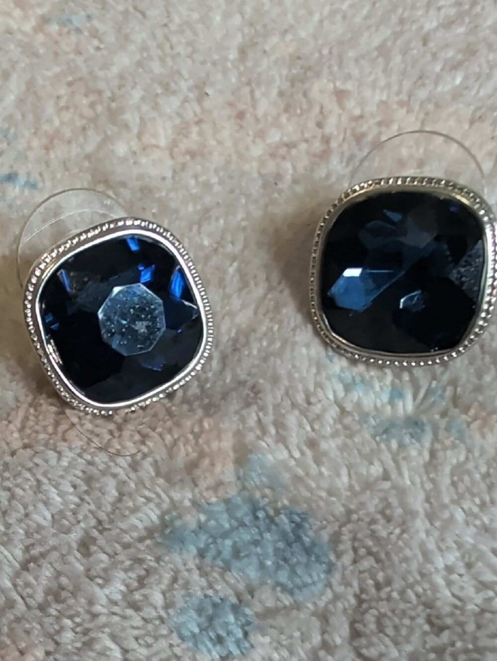 MCM Classic Crown Trifari Blue Cushion-Cut Stud Earrings Retro Costume Jewelry