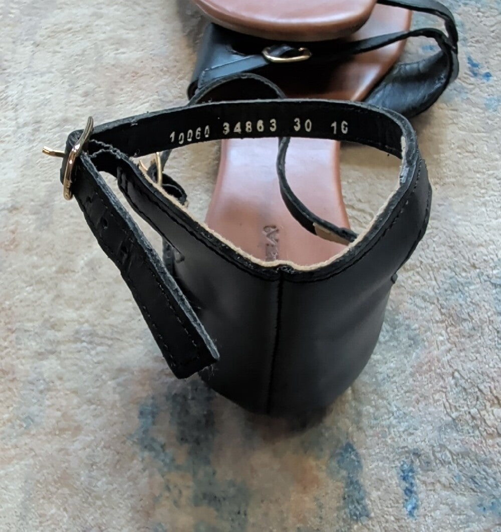ANDREA FENZI Black Strappy Ankle Buckle Leather Sandals Women's 10 US