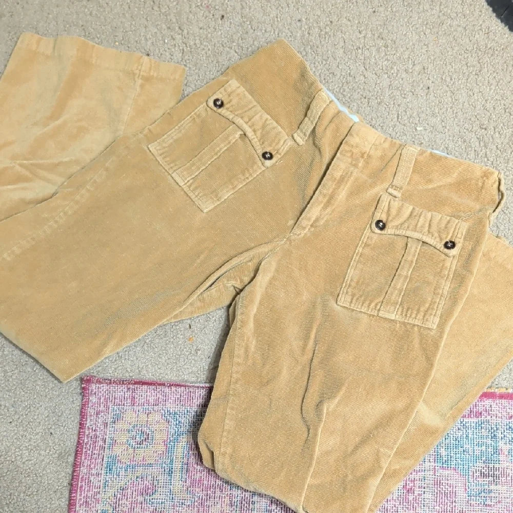 Lady Wrangler Tan Corduroy Cargo Pants with Front Flap Pockets Women's 13/14