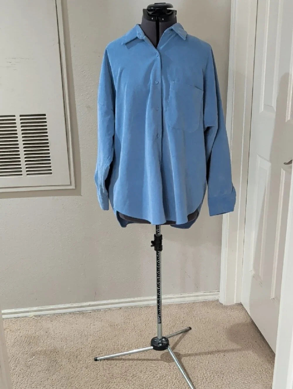 Zara Men’s Sky Blue Corduroy Button-Down Shirt Men's Large