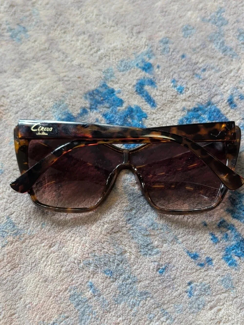 RARE Sam Edelman Tortoiseshell Cat-Eye Sunglasses with Neon Green Accent