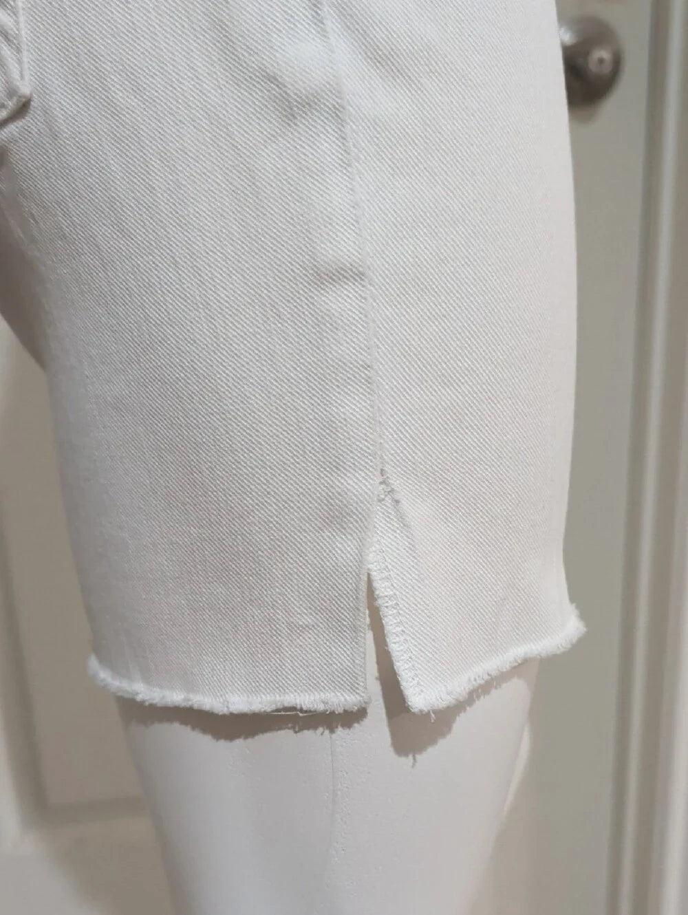 Seven For All Mankind White Cropped Denim Bermuda Shorts Women's 27