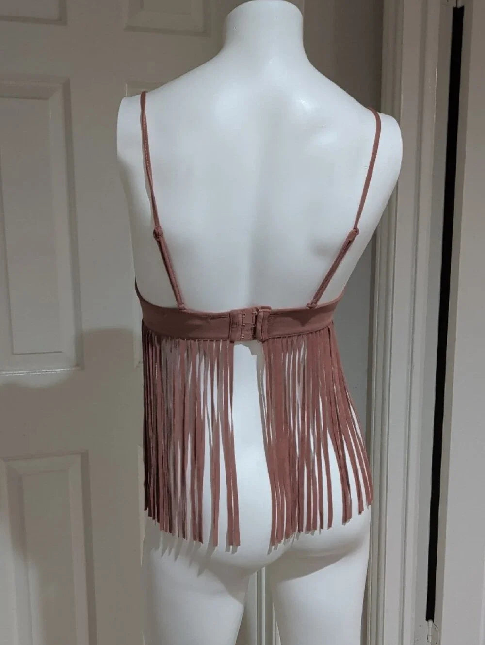 Forever 21 Mauve Fringed Embroidered Spaghetti Strap Crop Top Women's Small