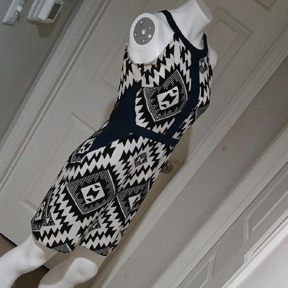 Collective Concepts Geometric Patterned Black and White Dress size M