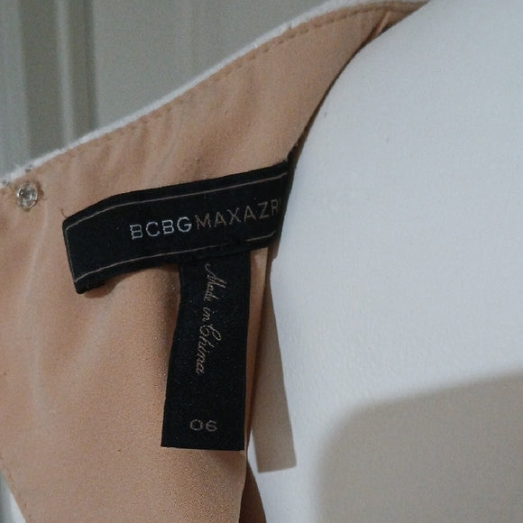 BCBG MAXAZRIA White Lace Sleeveless Backless Dress Size 6