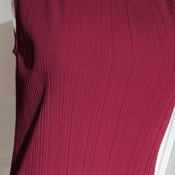 MaxMara Sleeveless Burgundy Midi Dress S