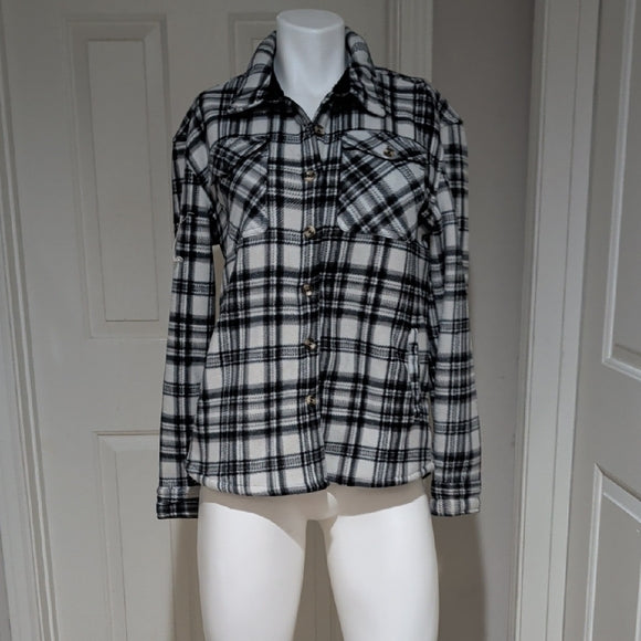 Sage Women's Black and White Plaid Fleece Button Down Shirt S