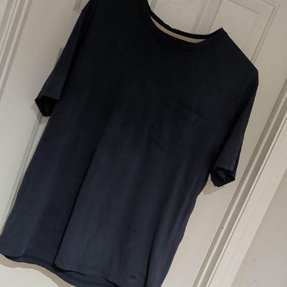 Men's Classic Dark Blue T-Shirt with Pocket XL